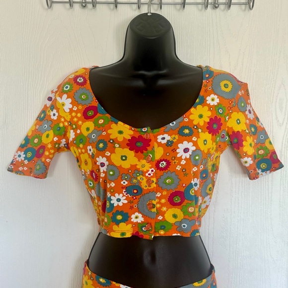 Flower Power Set - Picture 2 of 10